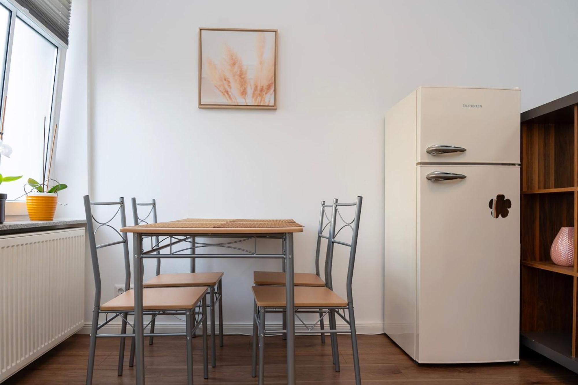 Cosy Nest - Apartment By Comfort Housing 팔켄제 외부 사진